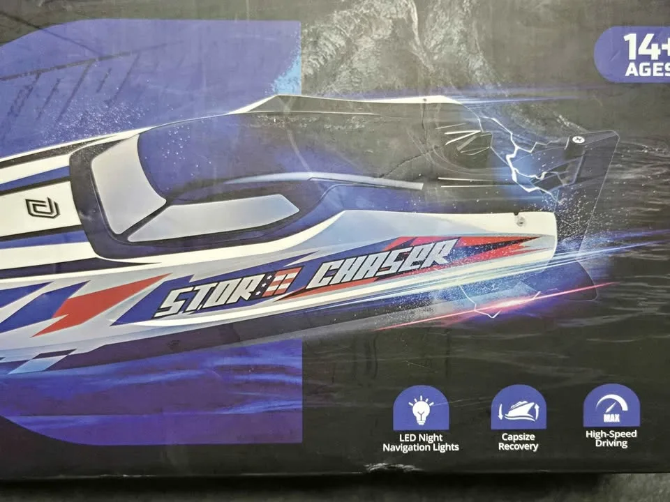 DEERC Fast Brushless RC Boat