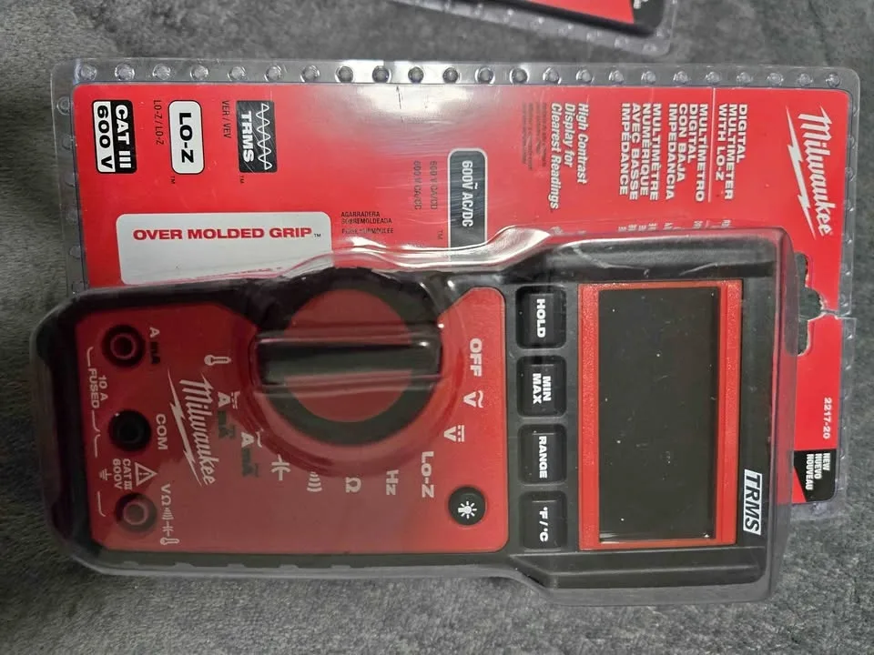 Milwaukee 2217-20 Digital Multimeter
