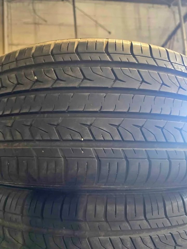 235/45/19 All season