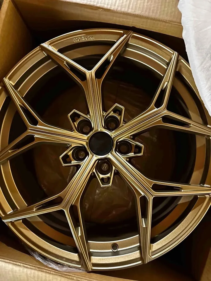 Tesla rims and tires