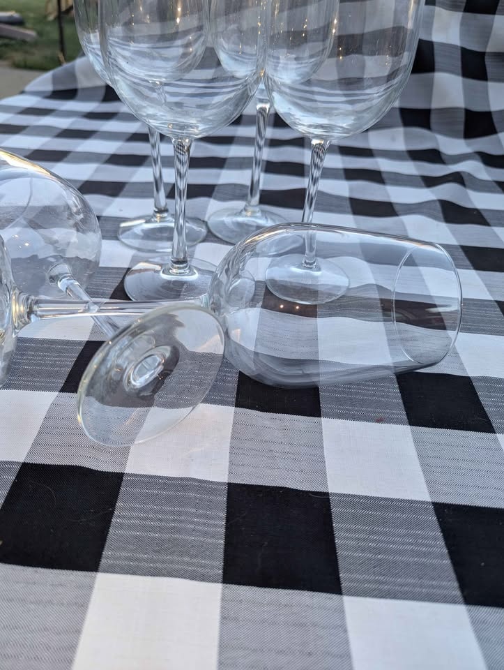Wine glasses set of six - photo 4