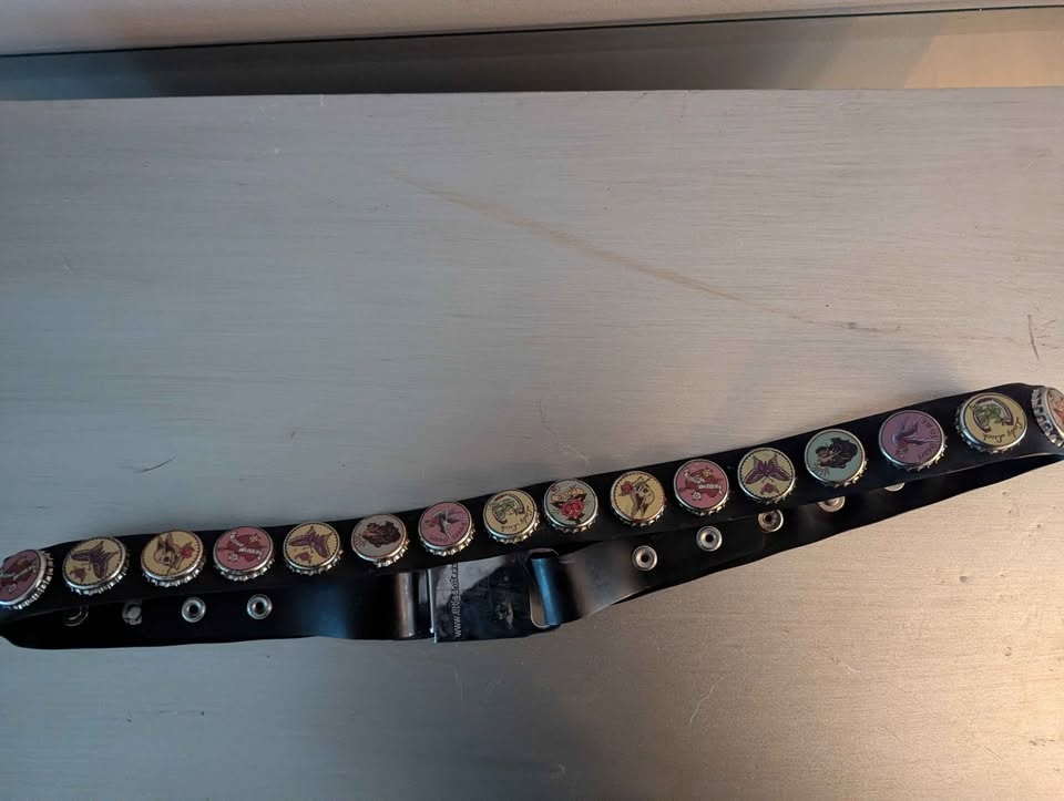 Little Earth Vintage Bottle Cap Belt - photo 2