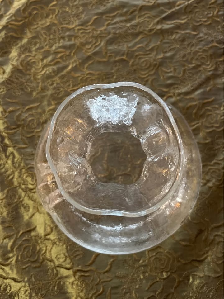 🌿 Handmade SEA of Sweden Hammered Glass Vase – 7.5” Tall 🌿 - photo 2