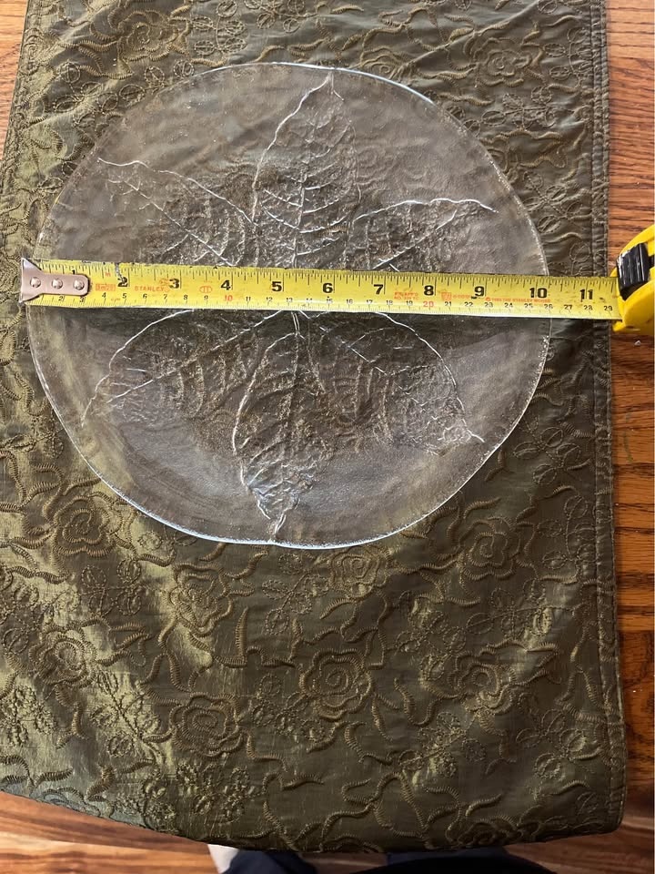 🍂 Clear Glass Leaf-Imprint Serving Platter — 13” Round 🍂 - photo 2