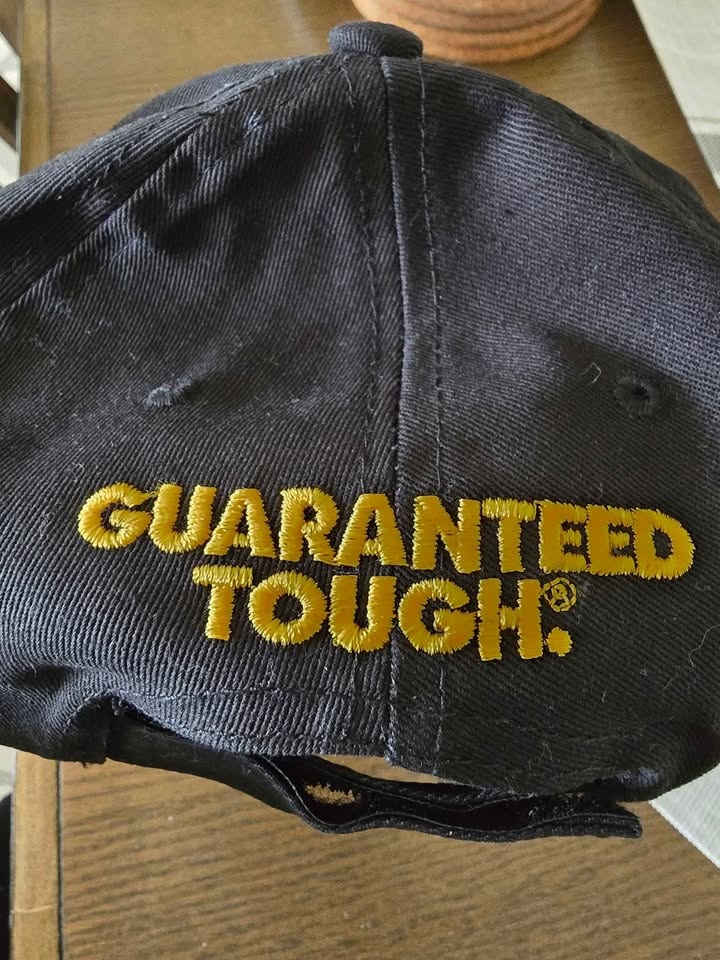 Small Dewalt ball cap - photo 2