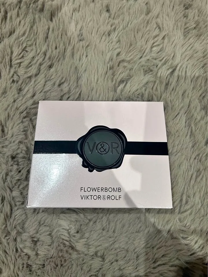 Coffret mini Flower Bomb Parfum