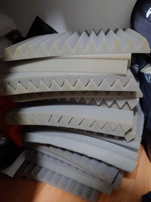 Sound absorbing pad 30x30cm 24pc