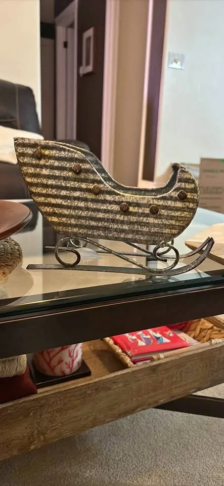 6”x9” heavy galvanized metal sleigh