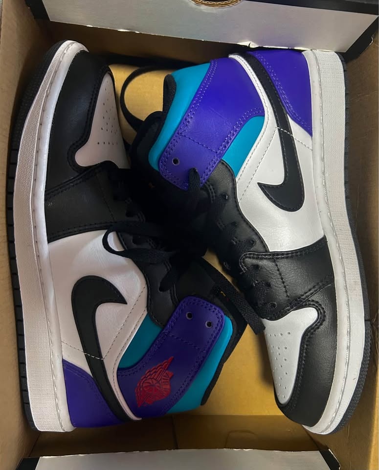 Nike jordan retro 1 - photo 2