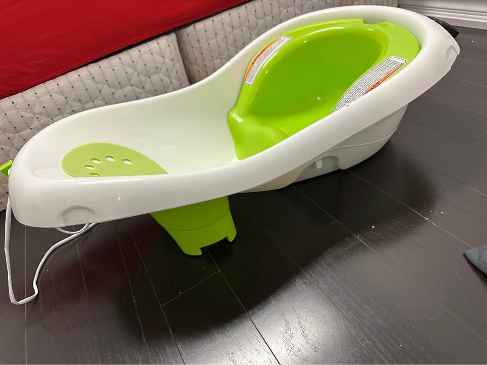 Fisher-Price Baby to Toddler Bath - photo 3