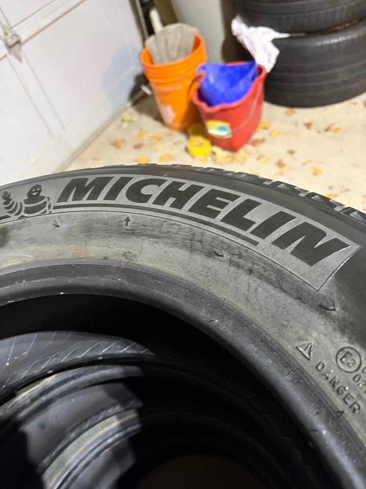225 65 R17 Michelin Latitude X-ice winter tires - photo 2