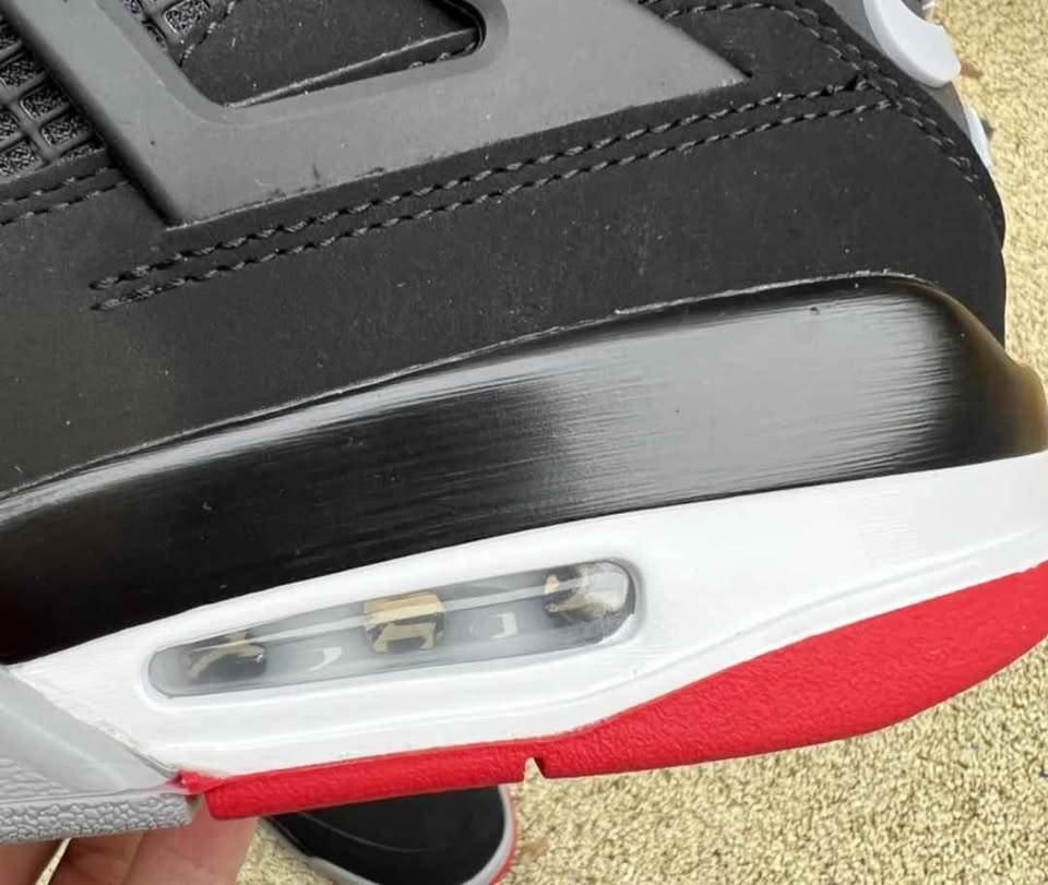 Jordan 4 Retro Bred - photo 4
