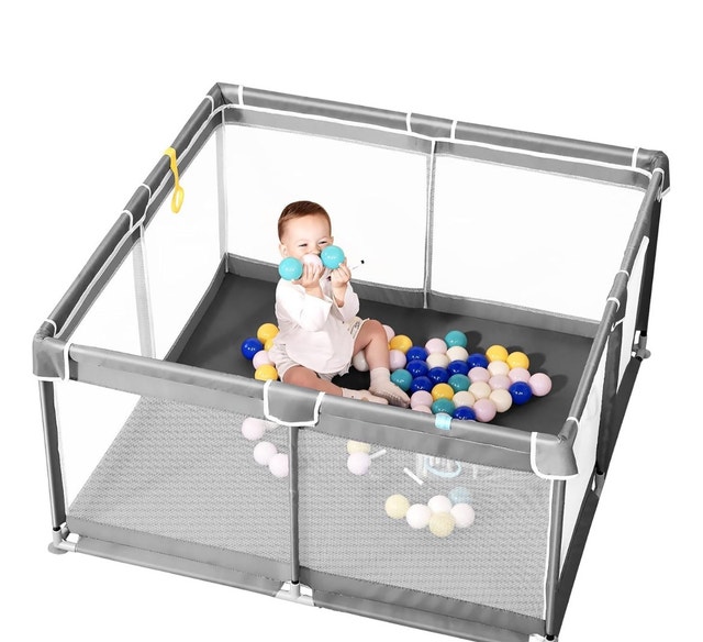 Brand New Dearlomm Playpen for Babies, Kids and Toddlers