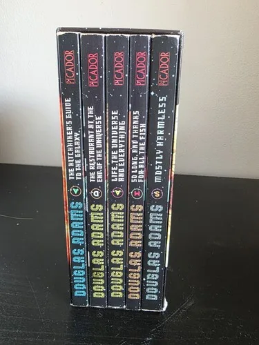 Douglas Adams Hitchhiker's Guide 5-Book Box Set image indicator(3)