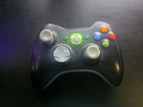 Xbox 360 Wireless Controller - Glossy Black
