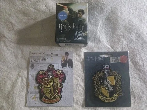 Harry Potter Merch Assorted 2 Patches, Light Up Wand