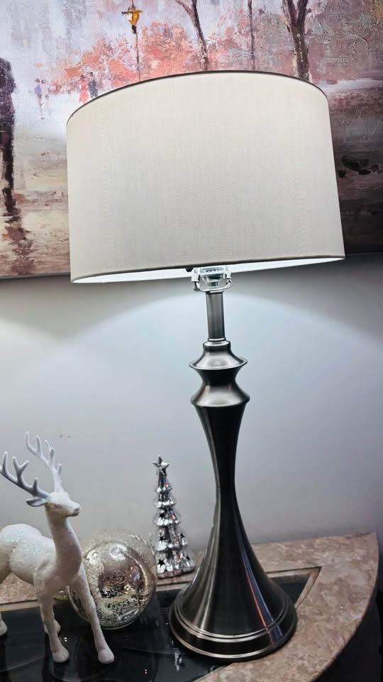 Elegant Table Lamps – Set of 2 - photo 3