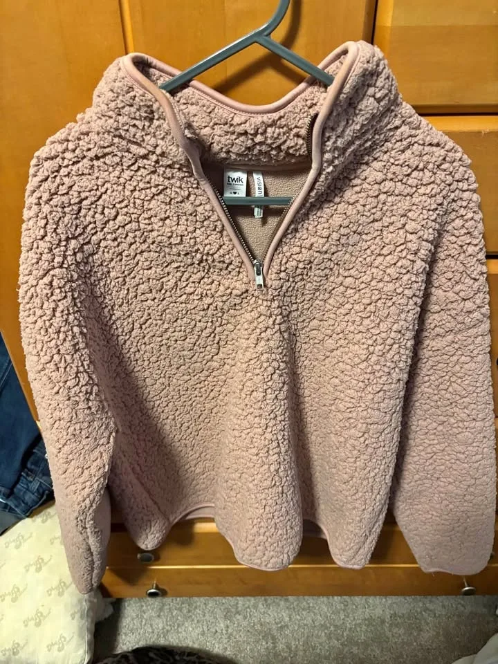 Cute half zip sweater