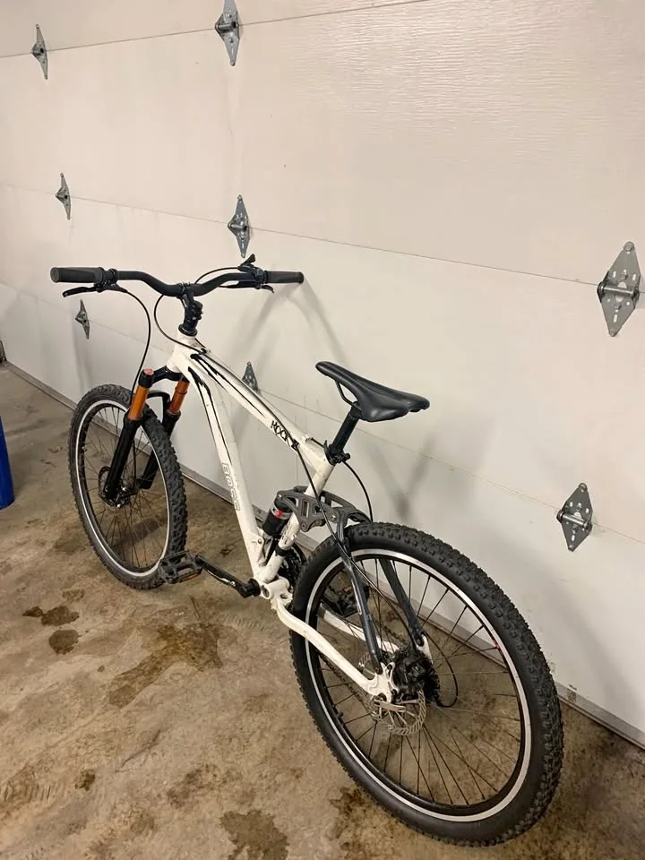 Boss Rock II 26" tires