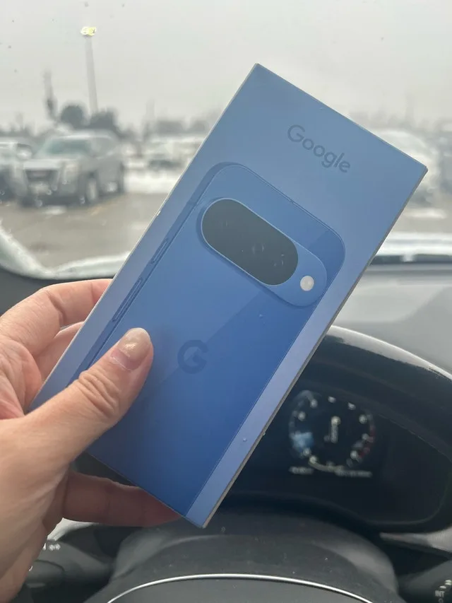 A gift for Christmas-Brand new sealed Google pixel 10