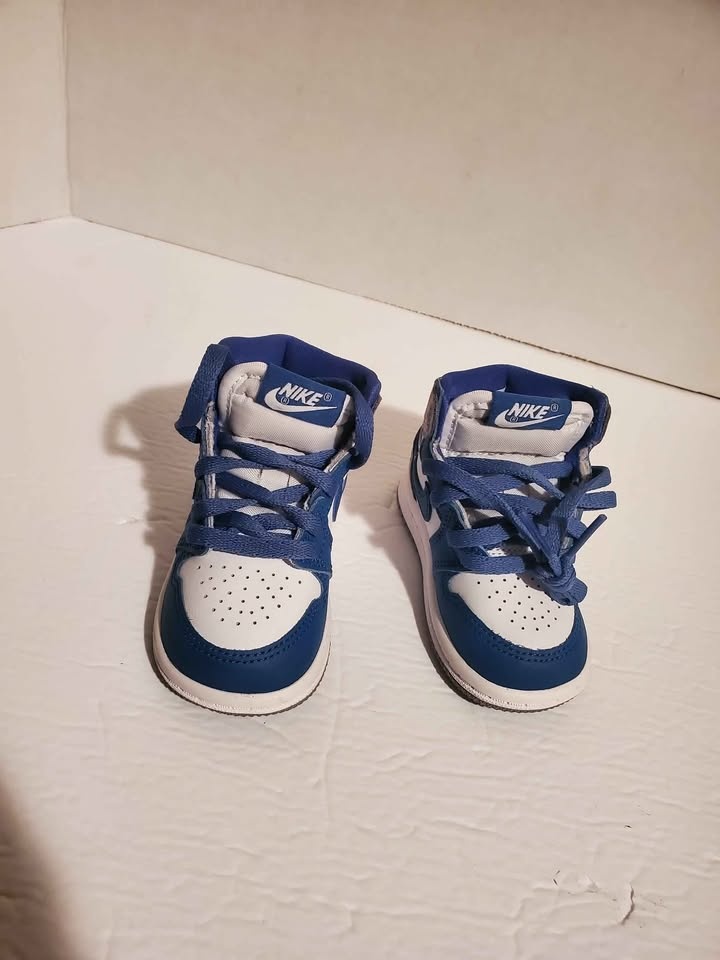 Jordan 1 Nike 4c baby shoes new no box - photo 3