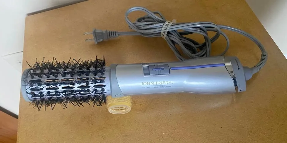 John Frieda Hair Dryer Brush