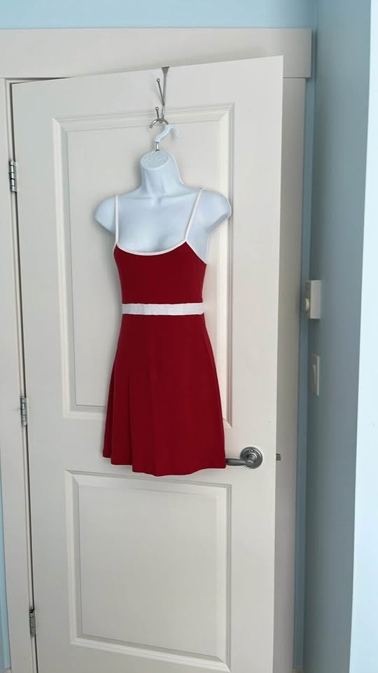 Brandy Melville dress - photo 4