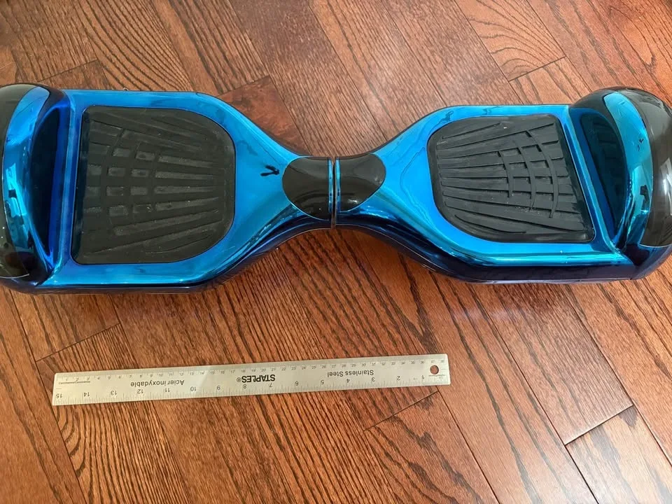 Hoverboard w/ Bluetooth — AMAZING Christmas Gift! 🛴🎄 image indicator(3)