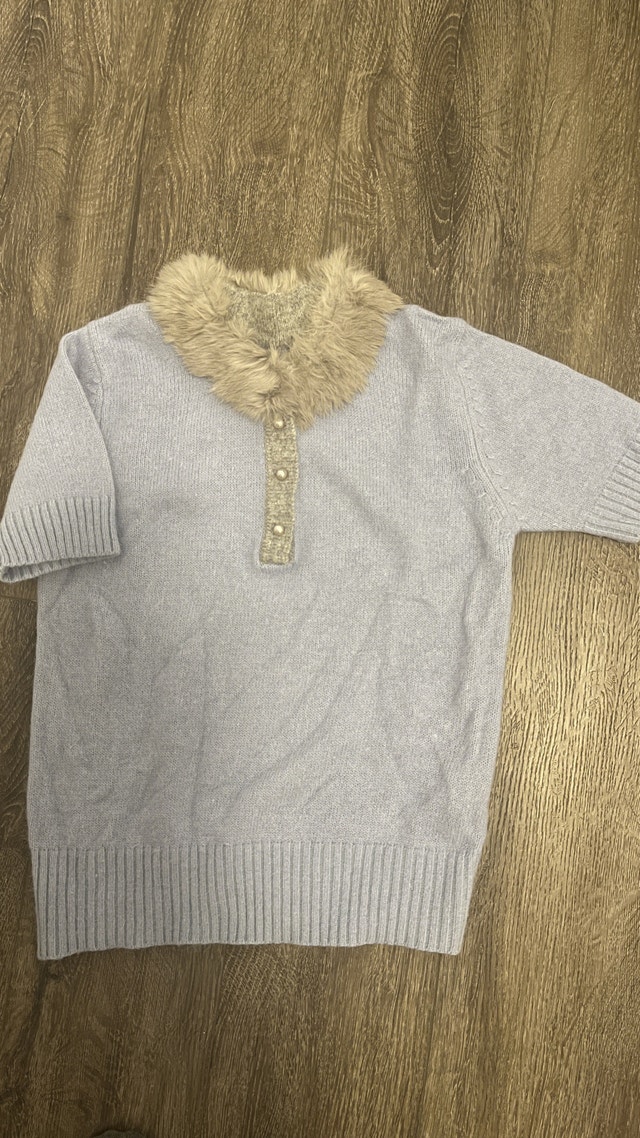 Angora neat Sweater with fur