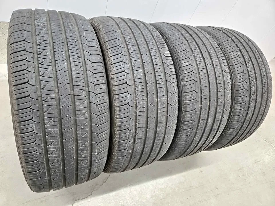 245/45R18- Nexen N Priz All Season Tires