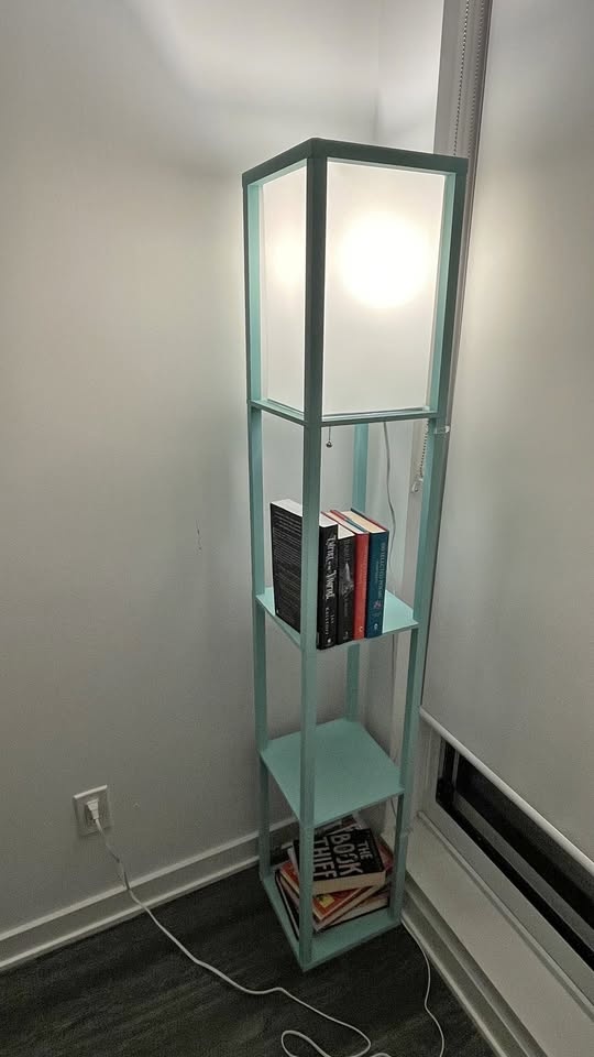 Three-tier Bookshelf lamp