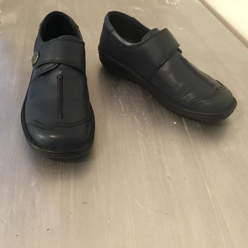 Volks Walkers Koeln Slip-On Navy Leather Loafers Size 41 - photo 5