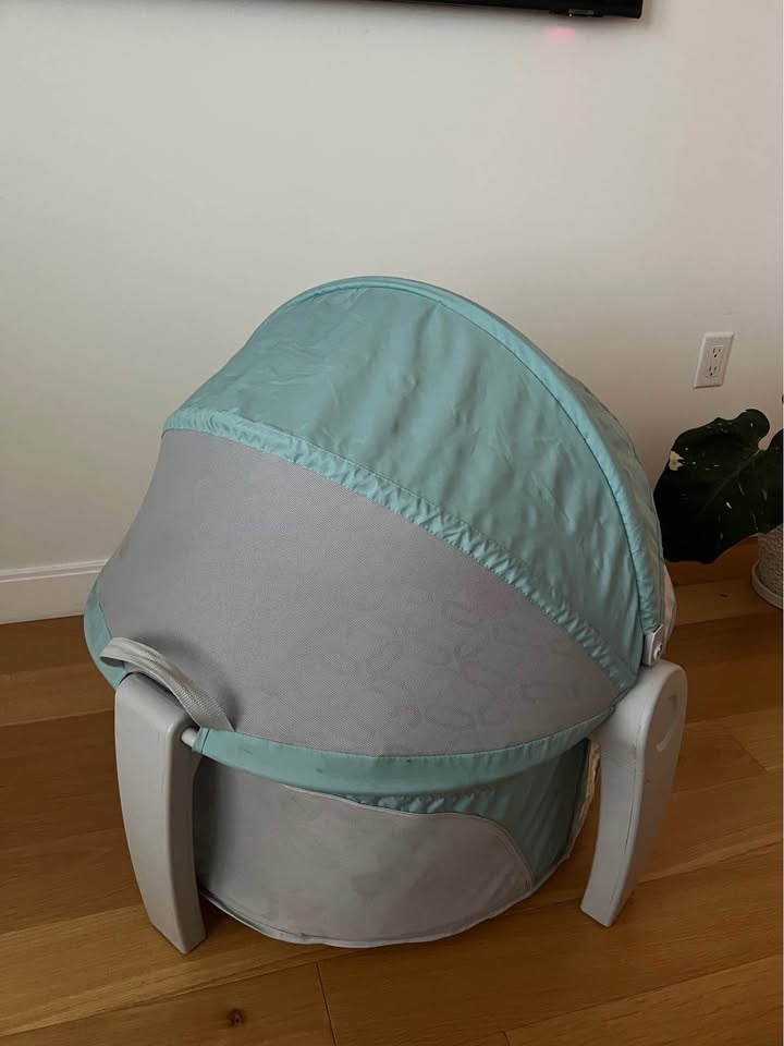 Bassinet On-The-Go Baby Dome - photo 3