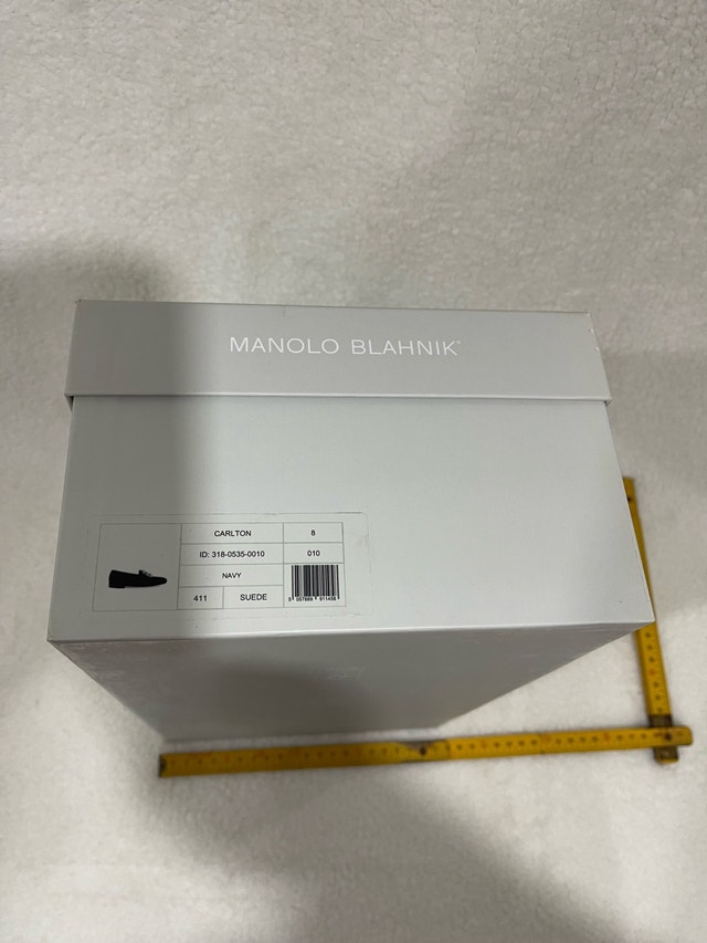Manolo Blahnik Shoe Box - photo 2