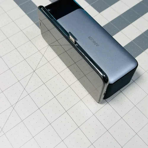 Apple iPhone 11 Pro - 64 GB - Space Grey (Unlocked) image indicator(2)