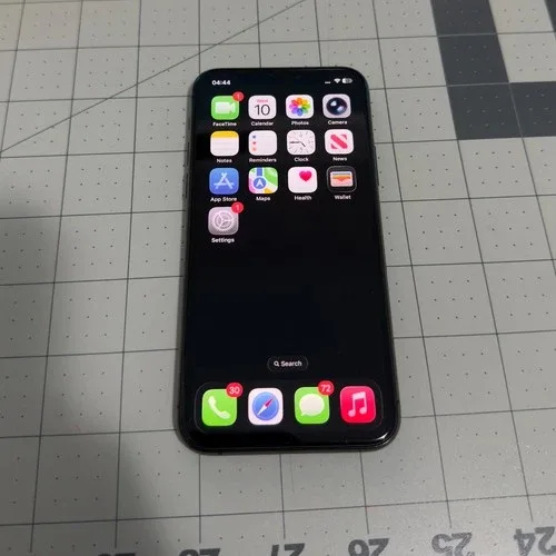 Apple iPhone 11 Pro - 64 GB - Space Grey (Unlocked) image indicator(3)