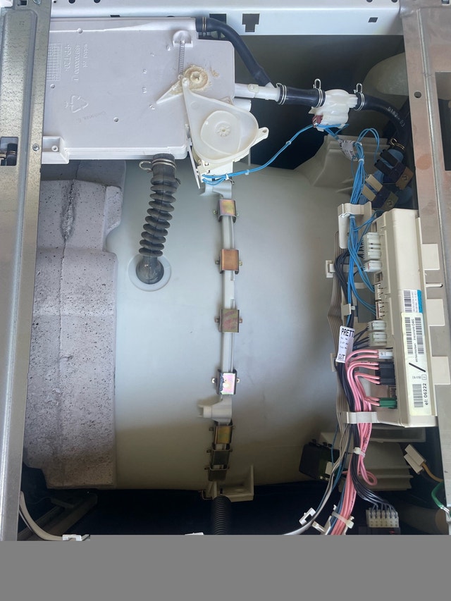 Whirlpool duet Washing machine parts - photo 2