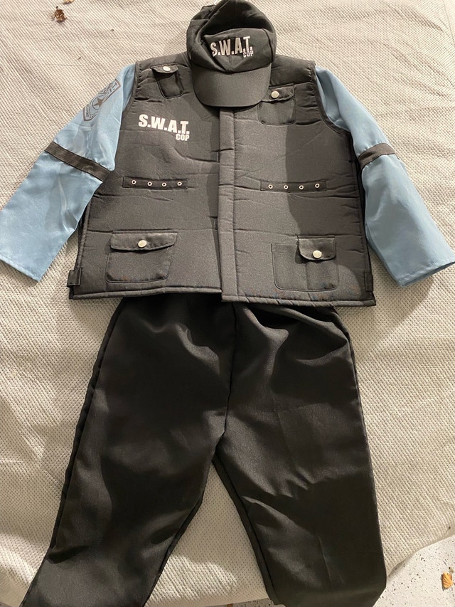 Halloween costumes- various - photo 3