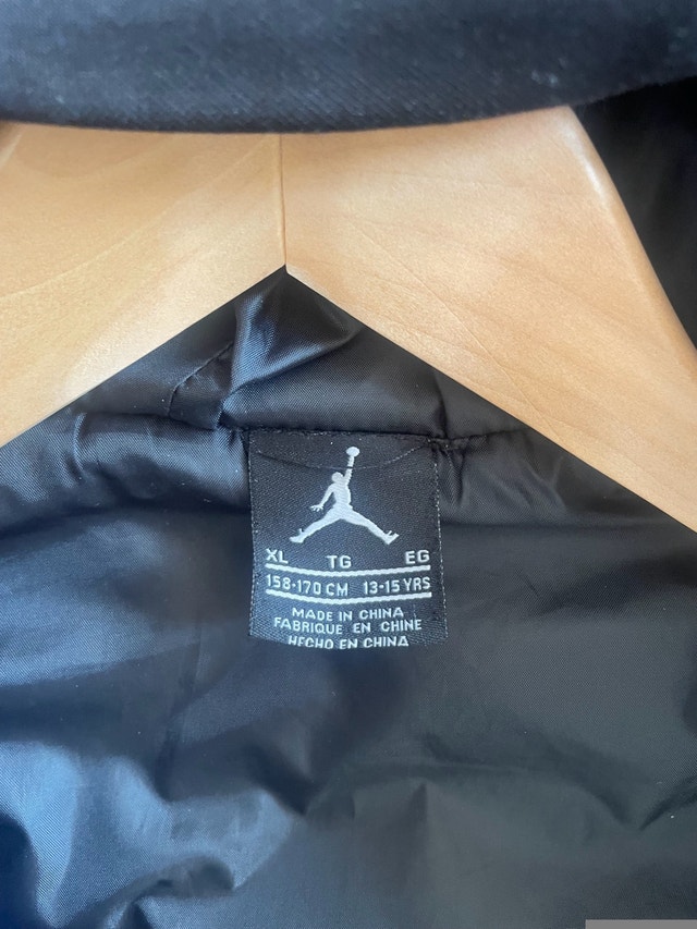Jordon jacket youth 13-15 years - photo 3