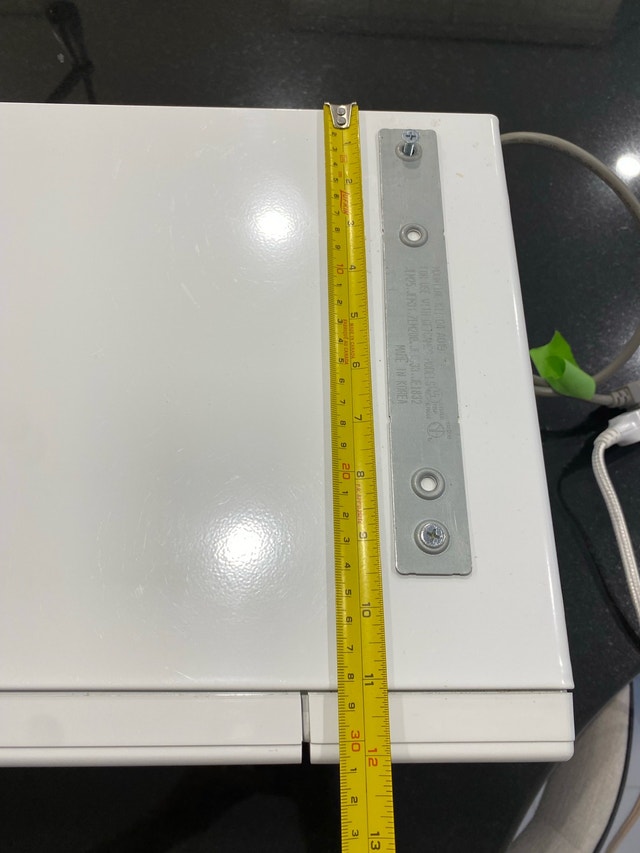 GE under cabinet mount microwave oven - photo 4