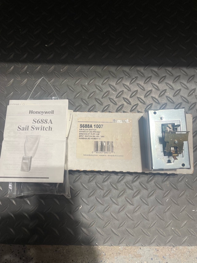 Honeywell S688A 1007 sail switch - photo 2