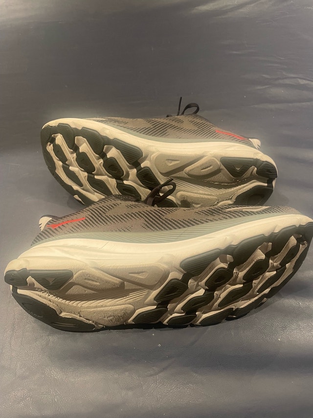 Hoka Clifton 9 - men’s size 12D - photo 5