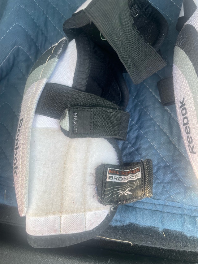 Reebok Hockey Elbow Pads - photo 2
