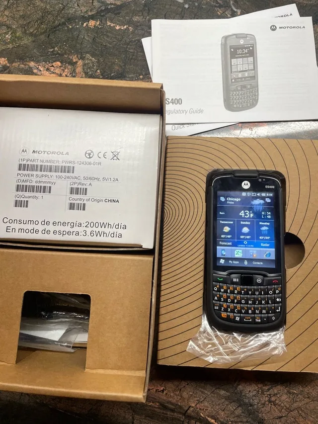 New Motorola ES400 cell mobile phone