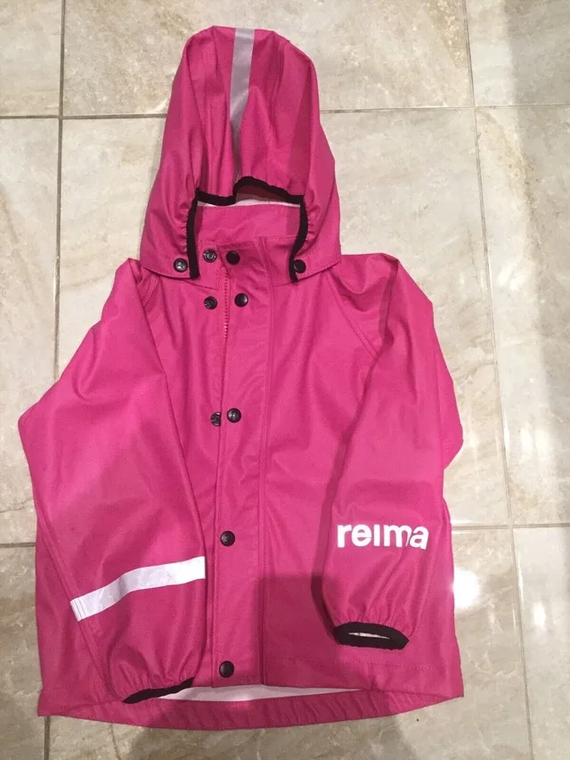 Reima pink girls rain jacket age- 3,4 or 5 - Finland