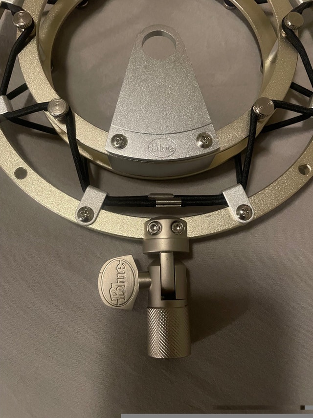 Yeti blue radius II 2 suspension shock mount - photo 3