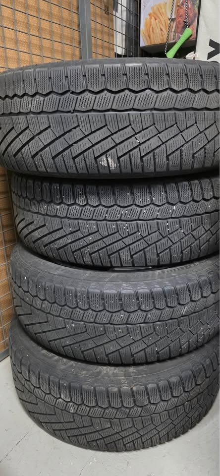 Winter Tire + Rim (Continental 205/55 R16) – Excellent Condition - photo 3