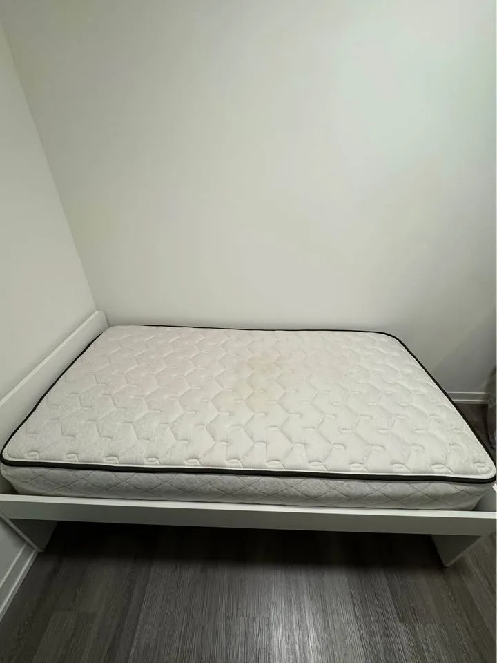 Sealy Posturepedic Twin mattress image indicator(3)