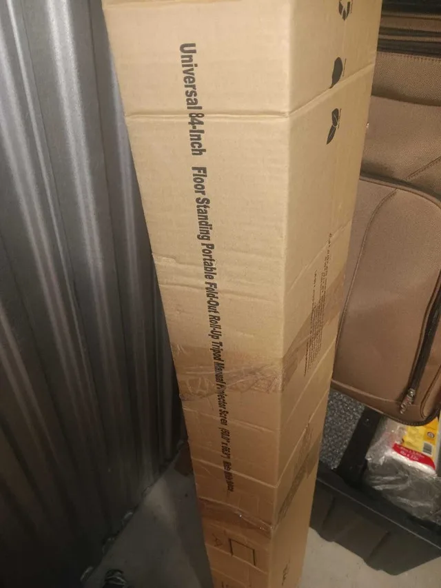 Projector Screen Brand New Never Used