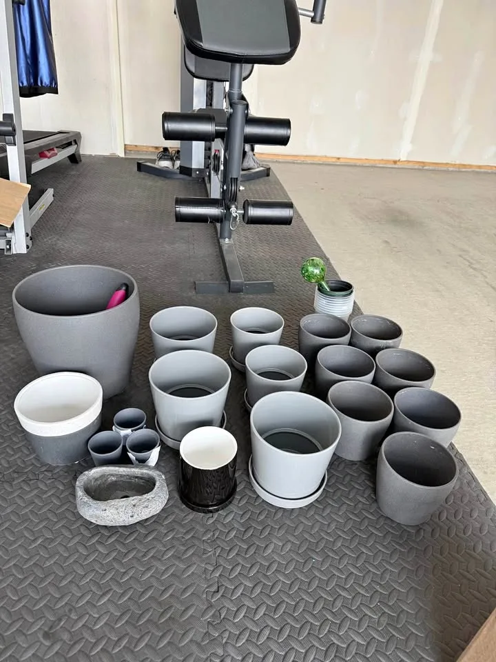 Set of IKEA planters in various sizes thumbnail